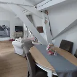 La Et Le Du Chateau Du Golf De Bernalmont 4* リエージュ