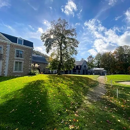 La Et Le Du Chateau Du Golf De Bernalmont 4* Liège