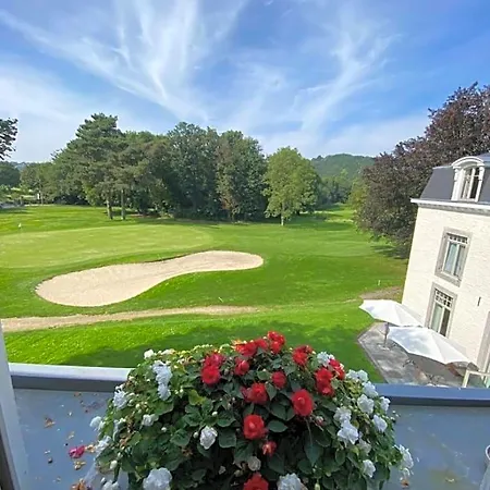 La Et Le Du Chateau Du Golf De Bernalmont 4* Liège