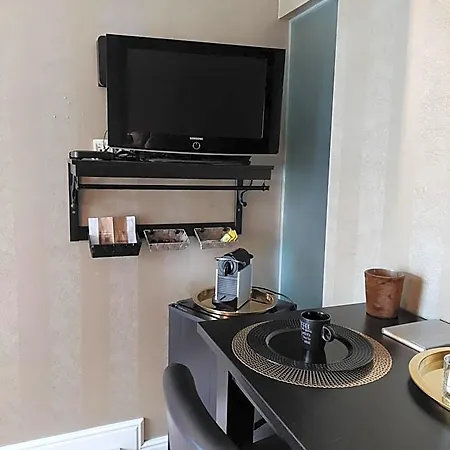 Bed & Breakfast La Et Le Du Chateau Du Golf De Bernalmont 4*