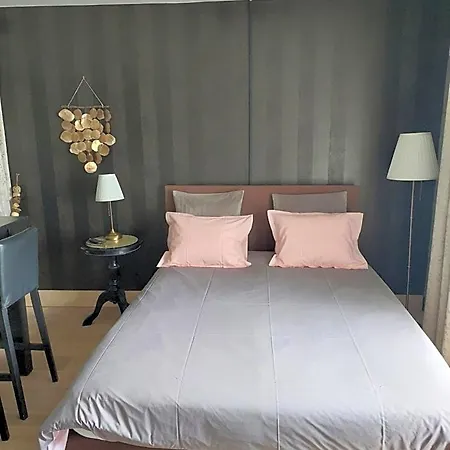 Bed & Breakfast La Et Le Du Chateau Du Golf De Bernalmont Liège
